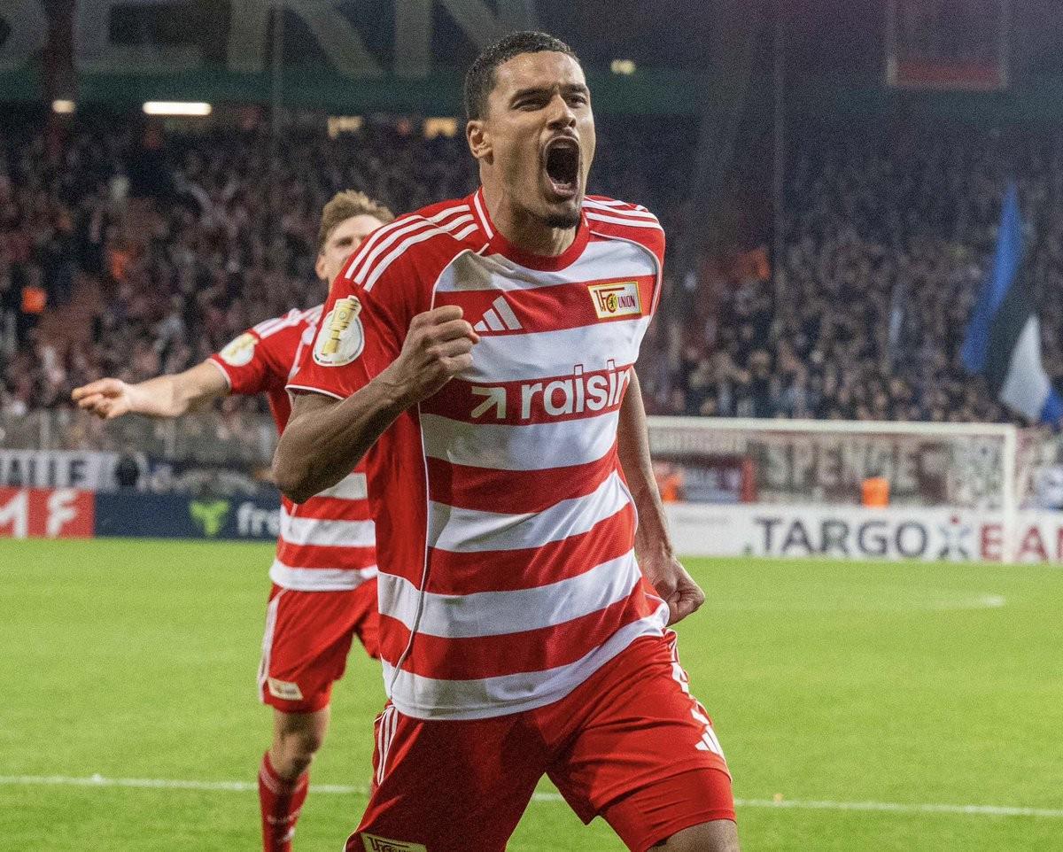 开云体育入口-斯基拉：多特想要免签柏林联合中卫多克希，双方已经开始谈判